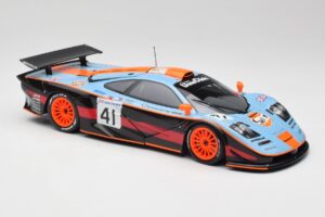 McLaren F1 GTR Gulf #41 P. Gounon / S. Oloffson 24 Hours of Le Mans 1997 Minichamps 1:18 530133741 Metalli — kuva 6 / 8