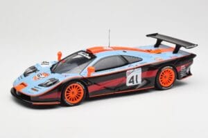 McLaren F1 GTR #41 P-H. Raphanel / C. Gounon / A. Olofsson 24 Hours of Le Mans 1997 UT Models 1:18 39727 Metalli