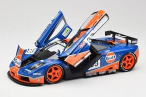 McLaren F1 GTR Gulf Racing #33 S. Bellm / A. Weaver / J. Lehto 24 Hours of Le Mans 1996 Minichamps 1:18 530133633 Metalli — kuva 2 / 8