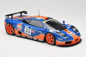 McLaren F1 GTR Gulf Racing #33 S. Bellm / A. Weaver / J. Lehto 24 Hours of Le Mans 1996 Minichamps 1:18 530133633 Metalli — kuva 6 / 8