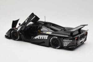 McLaren F1 GTR Gulf Team Davidoff #41 T. Bscher / E. Pirro / R. Capello 24 Hours of Le Mans 1998 Minichamps 1:18 530133841 Me — kuva 5 / 8