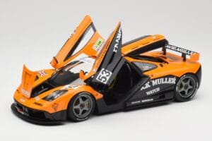 McLaren F1 GTR Kokusai Kaihatsu Racing #53 O. Giroix / J. Sala / P. Deletraz 24 Hours of Le Mans 1996 Minichamps 1:18 5301336 — kuva 2 / 8