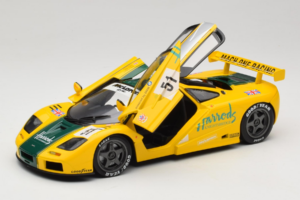 McLaren F1 GTR #51 Mach One Racing Le Mans 1995 UT Models 1:18 530151851 Metalli — kuva 2 / 8