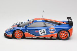 McLaren F1 GTR #34 Gulf Racing 1996 UT Models 1:18 39621 Metalli — kuva 4 / 8