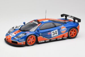 McLaren F1 GTR #34 Gulf Racing 1996 UT Models 1:18 39621 Metalli