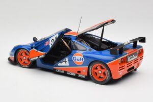 McLaren F1 GTR #34 Gulf Racing 1996 UT Models 1:18 39621 Metalli — kuva 5 / 8