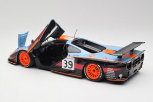 McLaren F1 GTR #39 R. Bellm / A. Gilbert-Scott 24 Hours of Le Mans 1997 Minichamps 1:18 530133739 Metalli — kuva 5 / 8