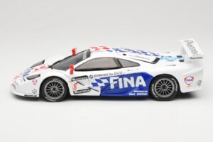 McLaren F1 GTR #8 Team BMW J-J. Lehto / S. Soper FIA GT Championship 1997 UT Models 1:18 39710 Metalli — kuva 4 / 8