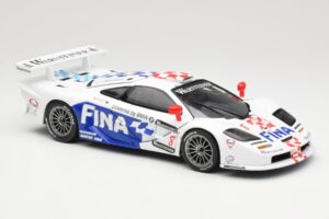 McLaren F1 GTR #8 Team BMW J-J. Lehto / S. Soper FIA GT Championship 1997 UT Models 1:18 39710 Metalli — kuva 6 / 8