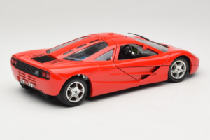 McLaren F1 High Mirror Light Red Guiloy 1:18 67505 Metalli — kuva 3 / 8