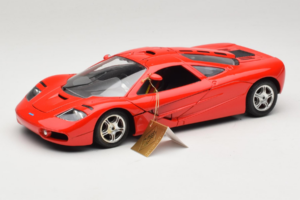 McLaren F1 High Mirror Light Red Guiloy 1:18 67505 Metalli