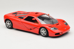 McLaren F1 High Mirror Light Red Guiloy 1:18 67505 Metalli — kuva 6 / 8