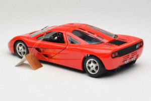 McLaren F1 High Mirror Light Red Guiloy 1:18 67505 Metalli — kuva 7 / 8