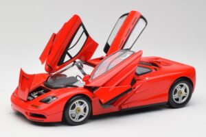 McLaren F1 Magma Punainen Minichamps 1:18 530133422 Metalli — kuva 2 / 8