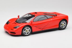 McLaren F1 Magma Punainen Minichamps 1:18 530133422 Metalli