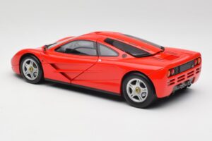 McLaren F1 Magma Punainen Minichamps 1:18 530133422 Metalli — kuva 7 / 8
