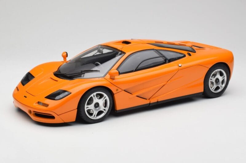 McLaren F1 Oranssi Minichamps 1:12 530133131 Metalli
