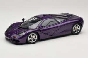 McLaren F1 Violetti LCD 1:18 LCD18014-PU Metalli