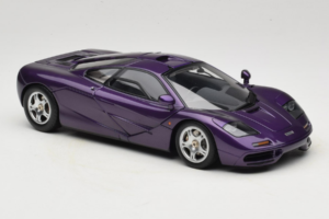 McLaren F1 Violetti LCD 1:18 LCD18014-PU Metalli — kuva 6 / 8