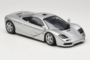 McLaren F1 Hopea UT Models 1:18 530133180-R1 Metalli — kuva 6 / 8