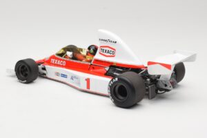 McLaren M23 Ford #1 E. Fittipaldi F1 1975 Minichamps 1:18 530751801 Metalli — kuva 7 / 9