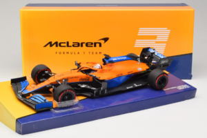 McLaren MCL35M Mercedes #3 D. Ricciardo McLaren F1 Team Bahrain Grand Prix 2021 Minichamps 1:18 533211803 Hartsi — kuva 7 / 7