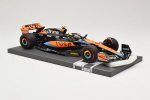 McLaren MCL60 #4 L. Norris F1 2023 Minichamps 1:18 537231804 Metalli — kuva 4 / 6