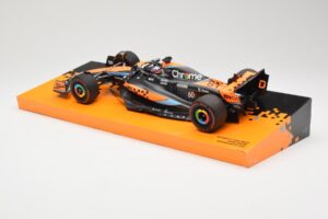 McLaren MCL60 #81 O. Piastri Australian GP 2023 Minichamps 1:18 533231881 Metalli — kuva 4 / 5