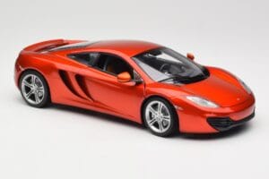 McLaren MP4-12C Orange Metallic Minichamps 1:18 110133020 Metalli — kuva 6 / 8
