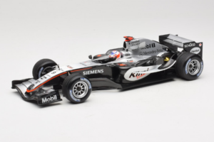 McLaren MP4-20 Mercedes #9 K. Raikkonen F1 2005 Minichamps 1:18 B66962337 Metalli