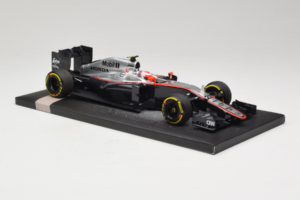 McLaren MP4-30 Honda #22 J. Button McLaren Honda F1 Team Australian Grand Prix 2015 Minichamps 1:18 537151822 Metalli — kuva 4 / 7