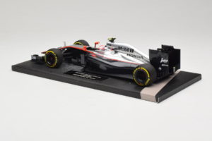 McLaren MP4-30 Honda #22 J. Button McLaren Honda F1 Team Australian Grand Prix 2015 Minichamps 1:18 537151822 Metalli — kuva 5 / 7