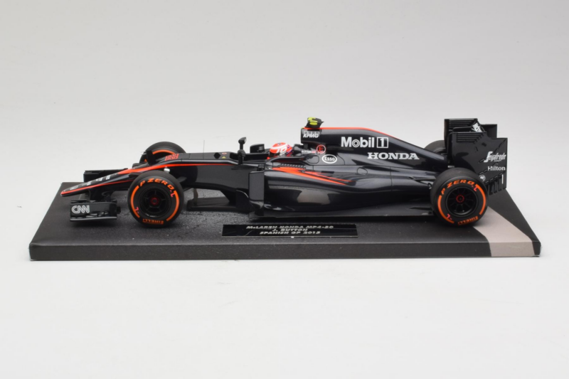 McLaren MP4-30 Honda #22 J. Button McLaren Honda F1 Team Spanish Grand Prix 2015 Minichamps 1:18 537151122 Metalli