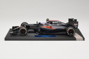 McLaren MP4-31 Honda #22 J. Button McLaren Honda F1 Team Chinese Grand Prix 2016 Minichamps 1:18 537161822 Metalli