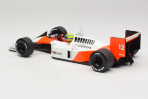 McLaren MP4/4 Honda #12 A. Senna Marlboro McLaren F1 World Champion 1988 Minichamps 1:18 540881812 Metalli — kuva 5 / 7