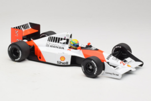 McLaren MP4/5B Honda #27 A. Senna Marlboro McLaren F1 World Champion 1990 Minichamps 1:18 540901827 Metalli — kuva 4 / 7