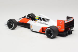 McLaren MP4/5B Honda #27 A. Senna Marlboro McLaren F1 World Champion 1990 Minichamps 1:18 540901827 Metalli — kuva 5 / 7