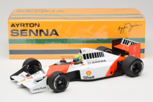 McLaren MP4/5B Honda #27 A. Senna Marlboro McLaren F1 World Champion 1990 Minichamps 1:18 540901827 Metalli — kuva 7 / 7