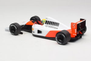 McLaren MP4/6 Honda #1 A. Senna Marlboro McLaren F1 World Champion 1991 Minichamps 1:18 540911801 Metalli — kuva 5 / 7