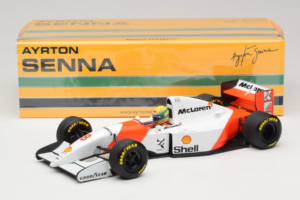 McLaren MP4/8 Ford #8 A. Senna Marlboro McLaren 1993 Minichamps 1:18 540931808 Metalli — kuva 7 / 7