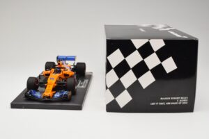 McLaren MCL33 Renault #14 F. Alonso Last F1 Race Abu Dhabi GP 2018 Minichamps 1:18 537183914 Metalli — kuva 6 / 6