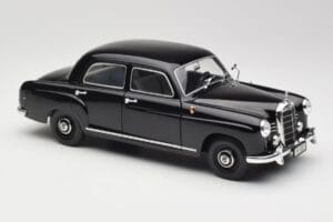 Mercedes 180 W120 Ponton Musta Revell 1:18 08973 Metalli — kuva 6 / 8