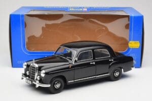 Mercedes 180 W120 Ponton Musta Revell 1:18 08973 Metalli — kuva 8 / 8