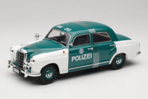Mercedes 180 Ponton Polizei Revell 1:18 8863 Metalli