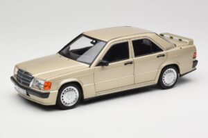 Mercedes 190E W201 2.3-16 Smoke Silver Metallic Norev 1:18 183831 Metalli