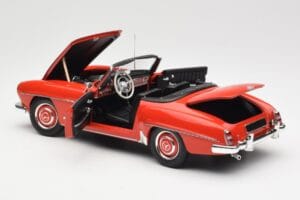 Mercedes 190 SL W121 Guards Red Minichamps 1:18 100037032 Metalli — kuva 5 / 8