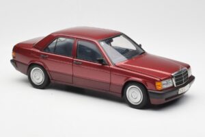 Mercedes 190E W201 2.0 Punainen Dealer Edition AUTOart 1:18 B66040383 Metalli — kuva 6 / 8