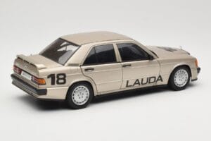Mercedes 190E 2.3-16 W201 #1 N. Lauda Race of Champions Nurburgring 1984 AUTOart 1:18 88431 Metalli — kuva 3 / 8