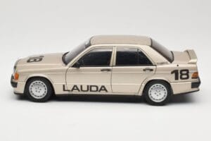 Mercedes 190E 2.3-16 W201 #1 N. Lauda Race of Champions Nurburgring 1984 AUTOart 1:18 88431 Metalli — kuva 4 / 8