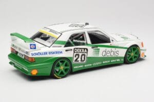 Mercedes 190E 2.5-16 EVO II W201 #20 Team Zakspeed M. Schumacher DTM 1991 Minichamps 1:18 155913620 Metalli — kuva 3 / 6